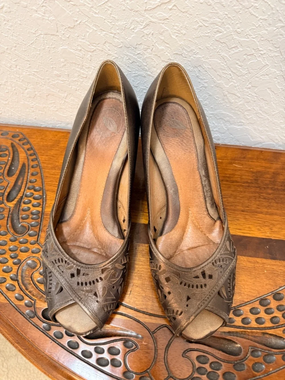 Nurture Brown Leather Heels Size 8M Peep Toe 2